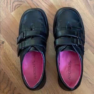 Aerosoles Black Walking shoes. Size 6.5M
